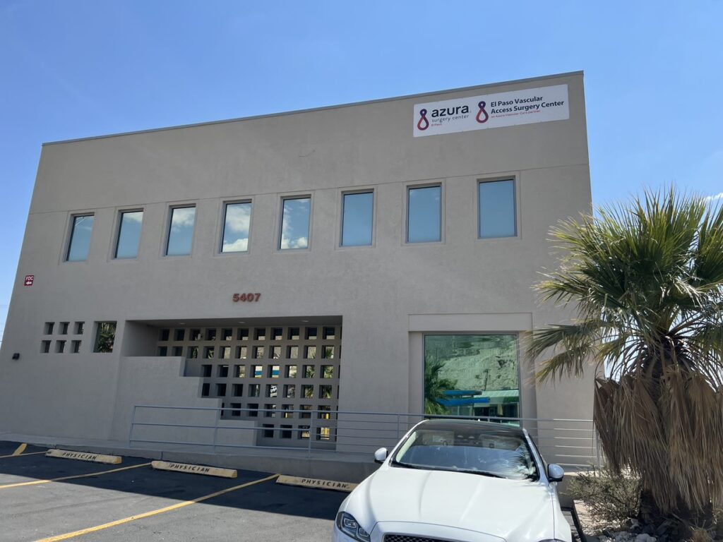 El Paso Vascular Access Center building outside