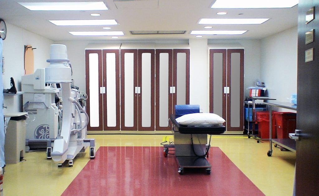 Image of the Operating Room at, American Access Care of the Bronx